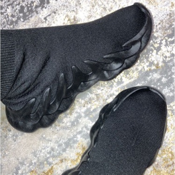 Black Snockers - Picture 1 of 2